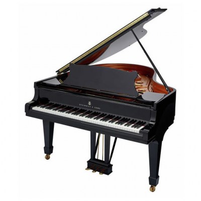 Steinway & Sons O-180