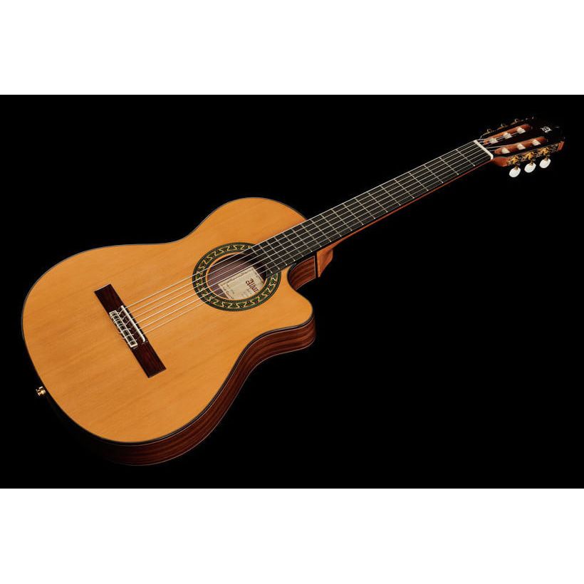 Alhambra 5p deals guitar