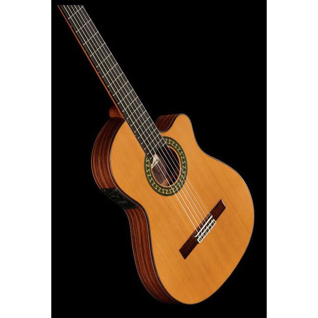 Alhambra deals 5p guitar