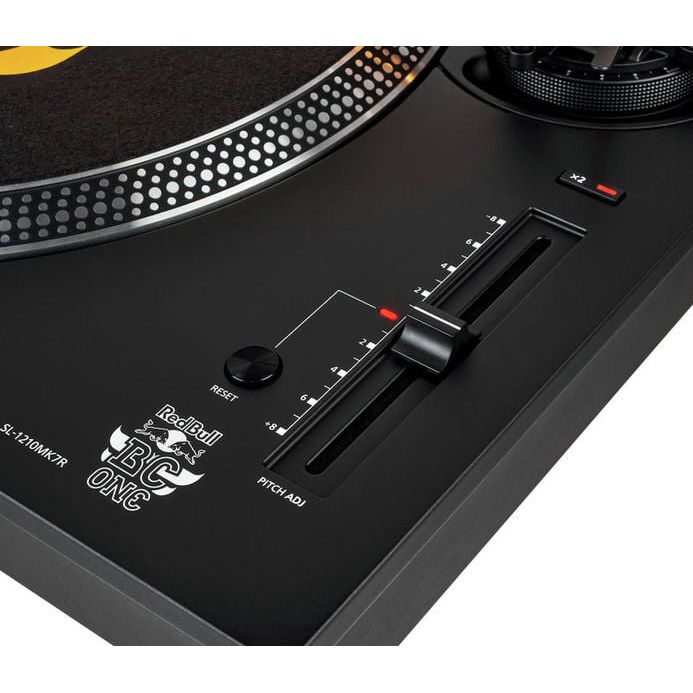 Technics SL1210MK7R Red Bull !