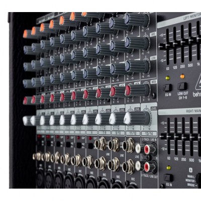 Behringer PMP2000D