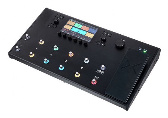 Line6 Helix LT Guitar Process. Bdl 2