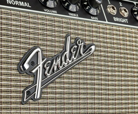 Fender 64 Custom Deluxe Reverb