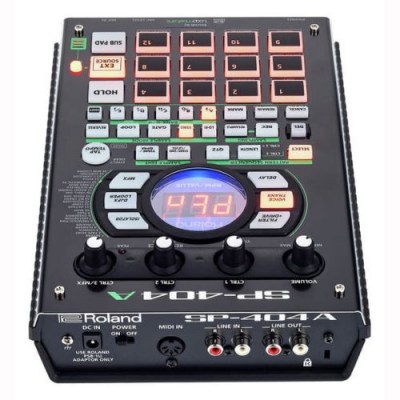 Roland SP-404A