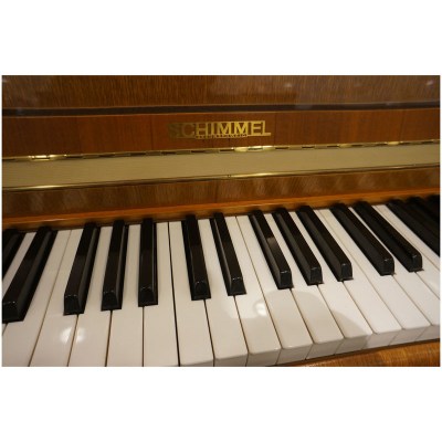 Schimmel Piano used, Oak