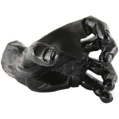 Guitar Grip Black Metallic Male Hand left