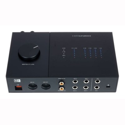 Звуковая карта native instruments komplete audio 6 mk2