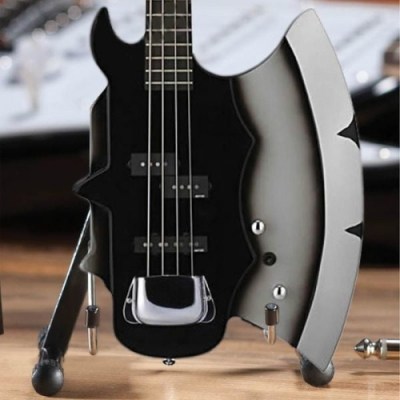Iconic Concepts Kiss Blade Bass Guitar