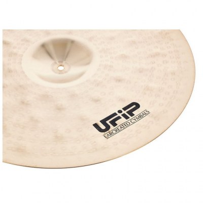 Ufip 20" Blast Extra Dry Crash