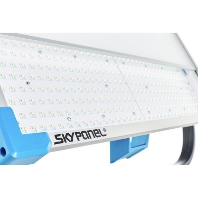 ARRI SkyPanel S60-C