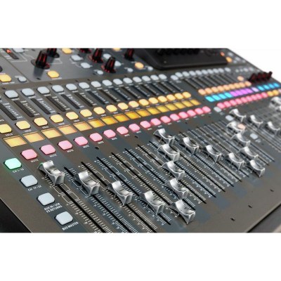 Behringer X32 Hands On Bundle