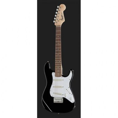 Squier Mini Strat V2 BK IL Bundle