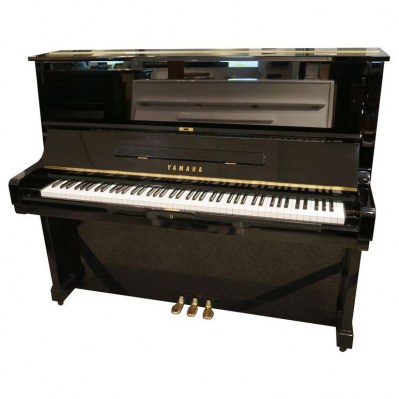 Yamaha U2H Piano used, Black Polished