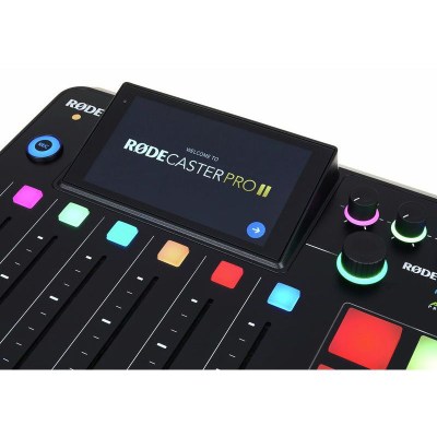 Rode Rodecaster Pro II Mic Bundle1