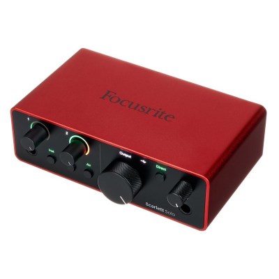 Focusrite Scarlett Solo Studio 4th Gen.