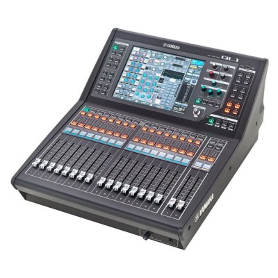 Yamaha QL1 Case Bundle
