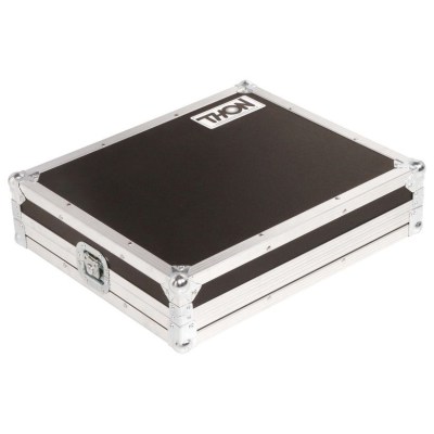 AKAI Professional MPC Live III Case Bundle