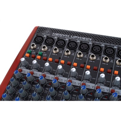 Behringer Xenyx UFX1604