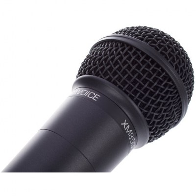 Behringer XM8500