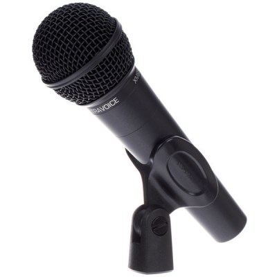 Behringer XM8500