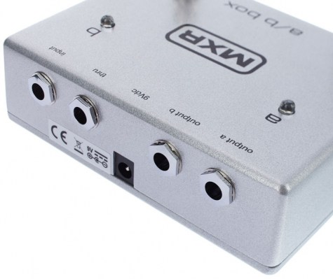 MXR M 196 A/B Box