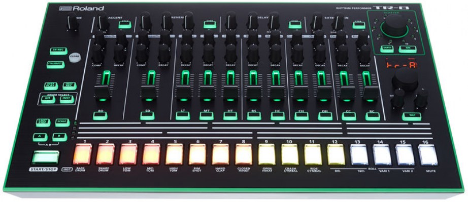 Roland TR-8