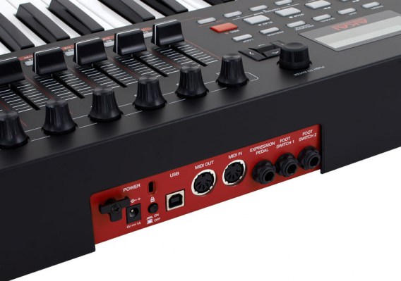 Akai MPK 261