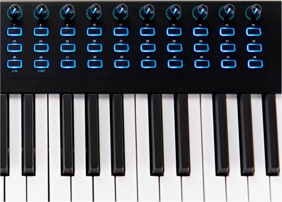 Alesis VI61