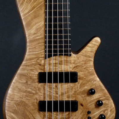 Franz Bassguitars Sirius 5 Maple Burl